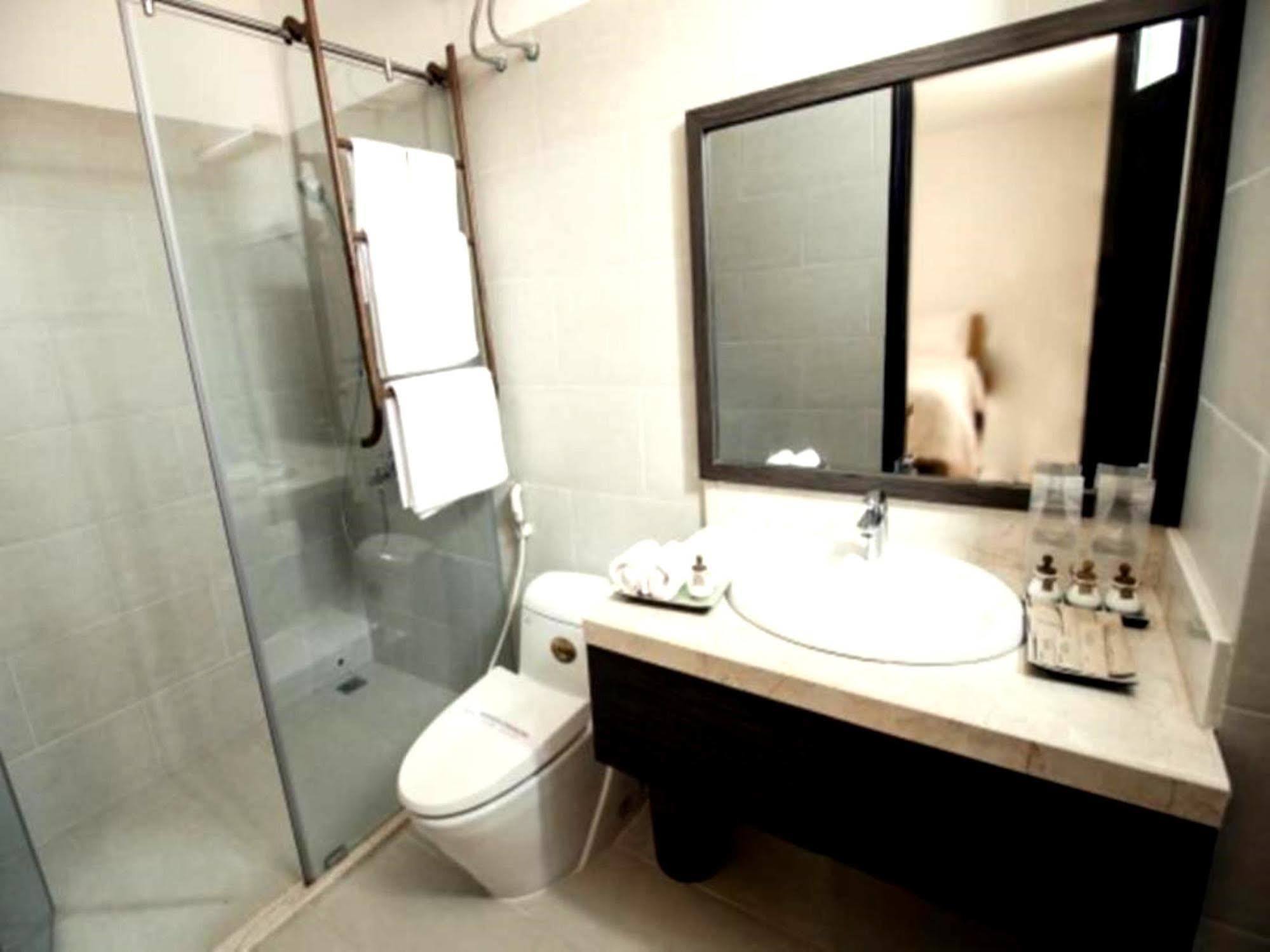 Frangipani Boutique Hotel Da Nang Exterior foto