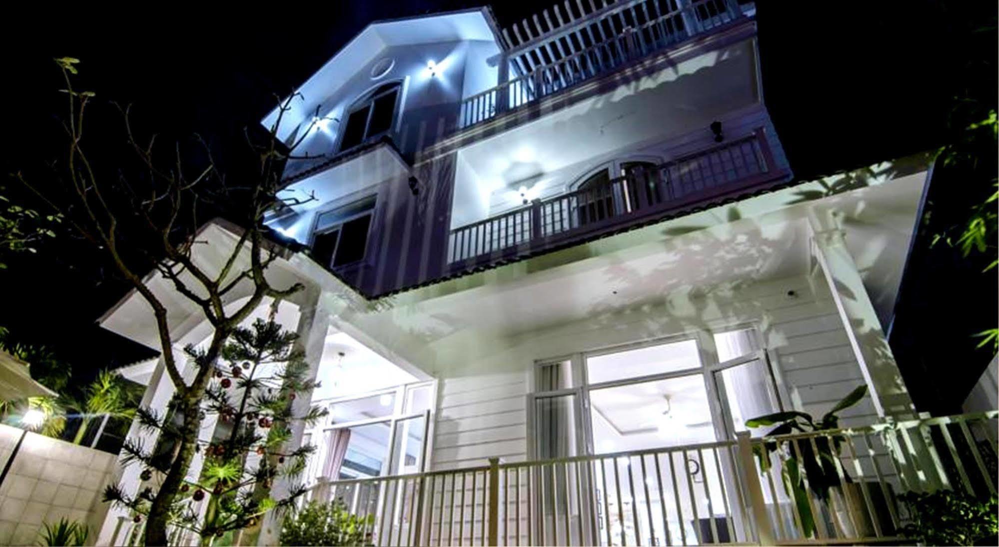 Frangipani Boutique Hotel Da Nang Exterior foto